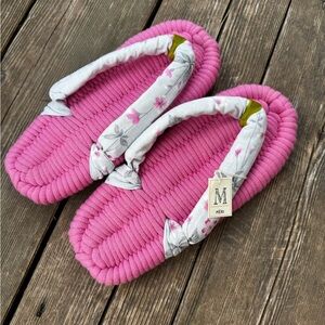 Traditional Japanese Zori Sandals - hand woven
